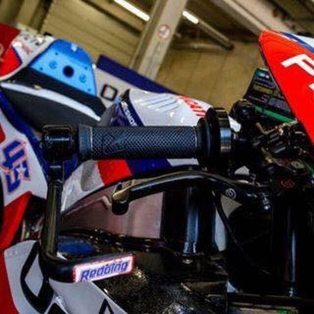 Ariete Aries Motorcycle Grips Motorcycles Motorcycle Accessories On Carousell