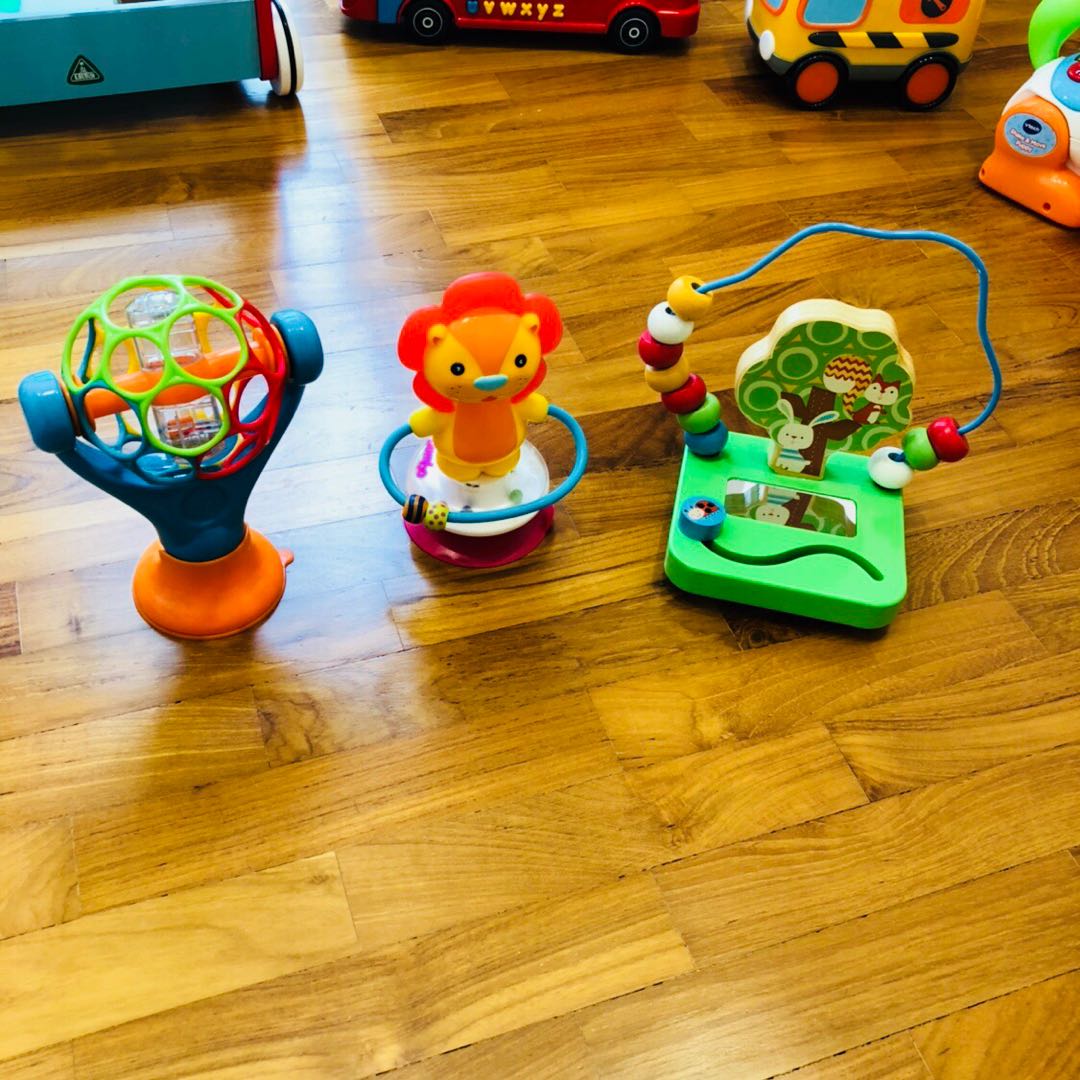 Oball high 2025 chair toy