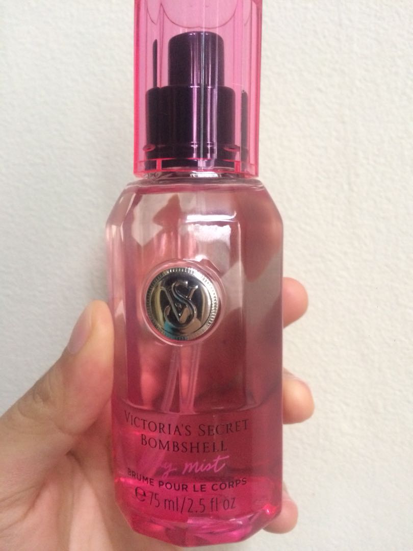 BOMBSHELL VS, Kesehatan & Kecantikan, Parfum, Kuku & Lainnya di Carousell