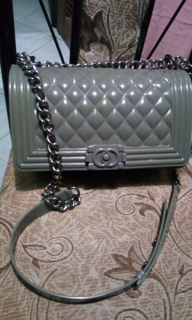 Gucci jelly bag sales
