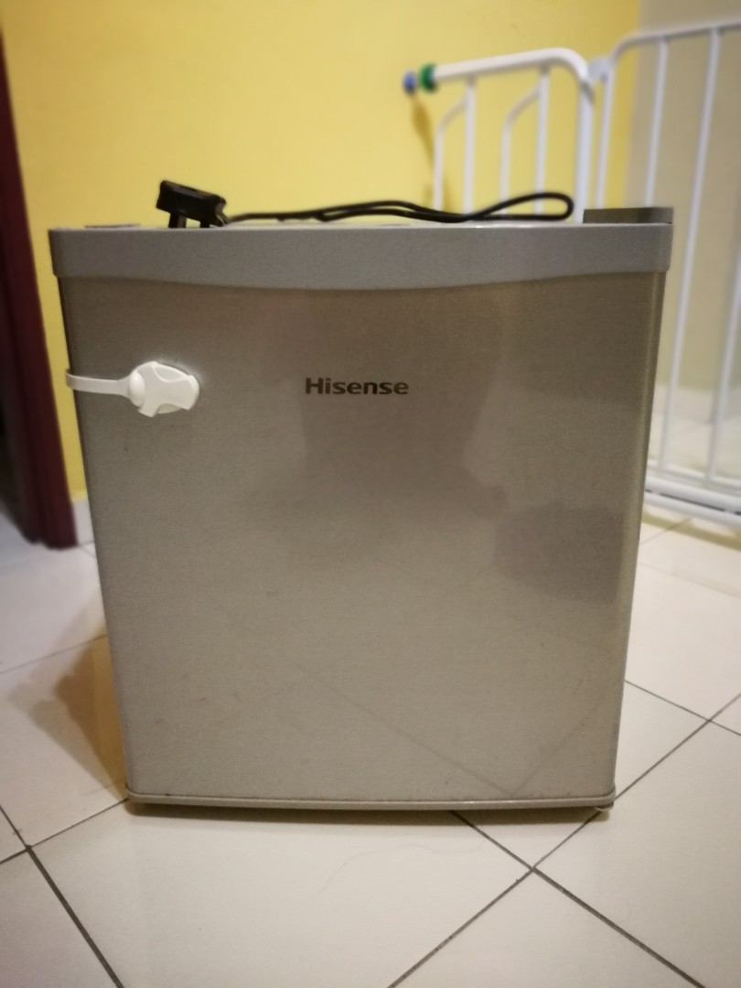 Hisense Mini Bar Fridge, TV & Home Appliances, Kitchen Appliances