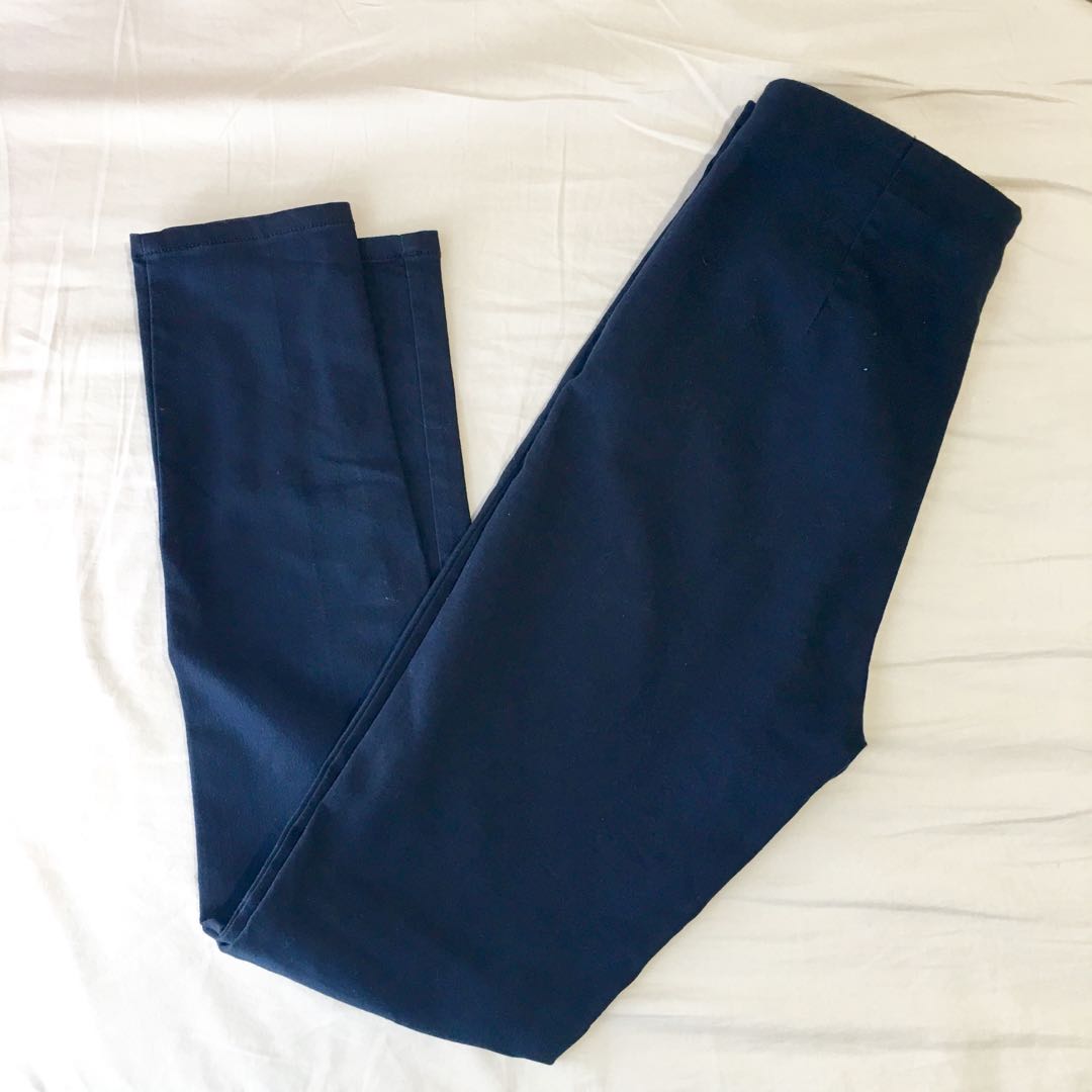 H&M Navy High Waisted Pants (Category: Jeans) located in Del Monte. Submitted by fash.forward (Listing ID 167895539, Image 2). Description: .