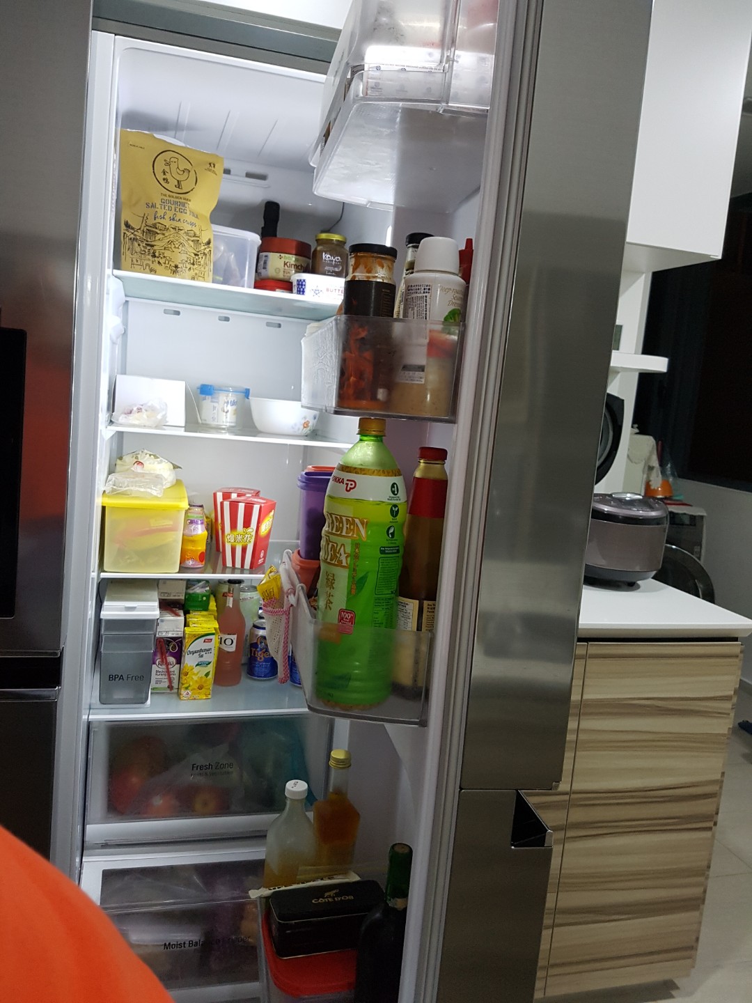 LG Fridge (GS-L6012PZ) with Water and Ice Dispenser, Home Appliances on