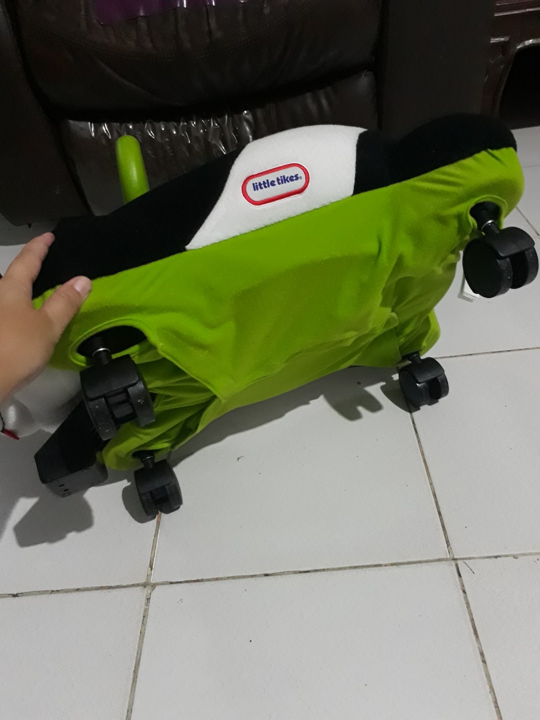 Little Tikes Pillow Racers Bayi Anak Mainan Baby Walker Di Carousell 400 x 304 jpeg 65 kb. carousell