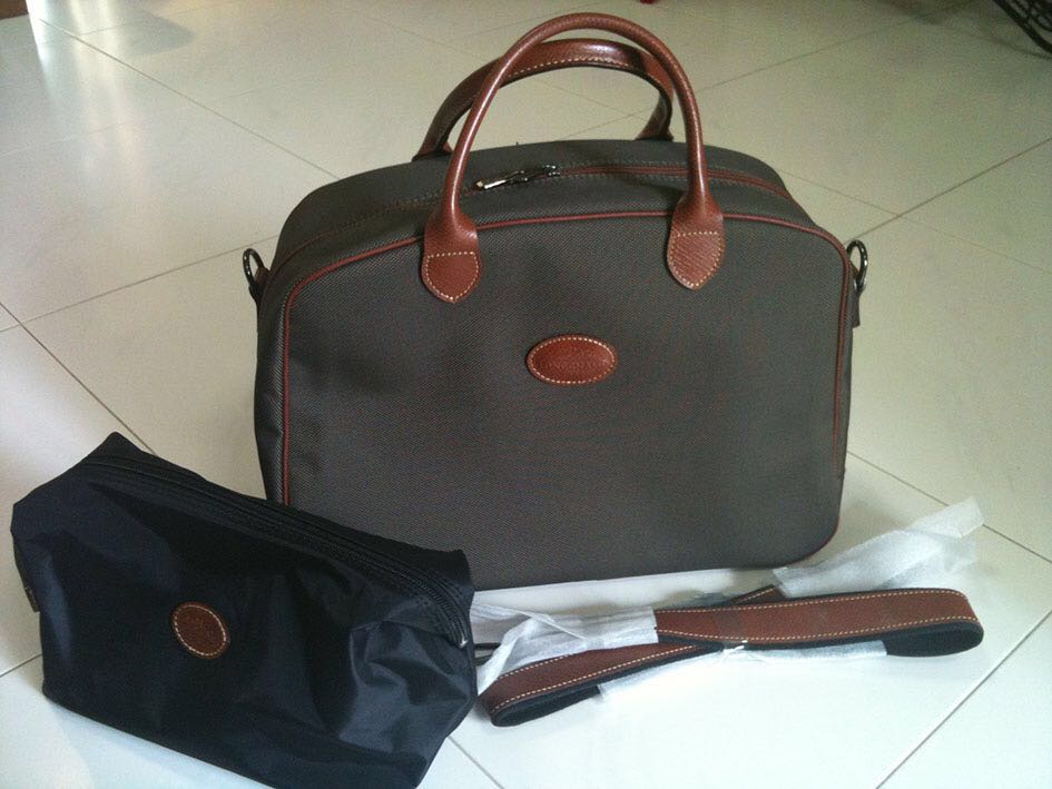 longchamp boxford carry on