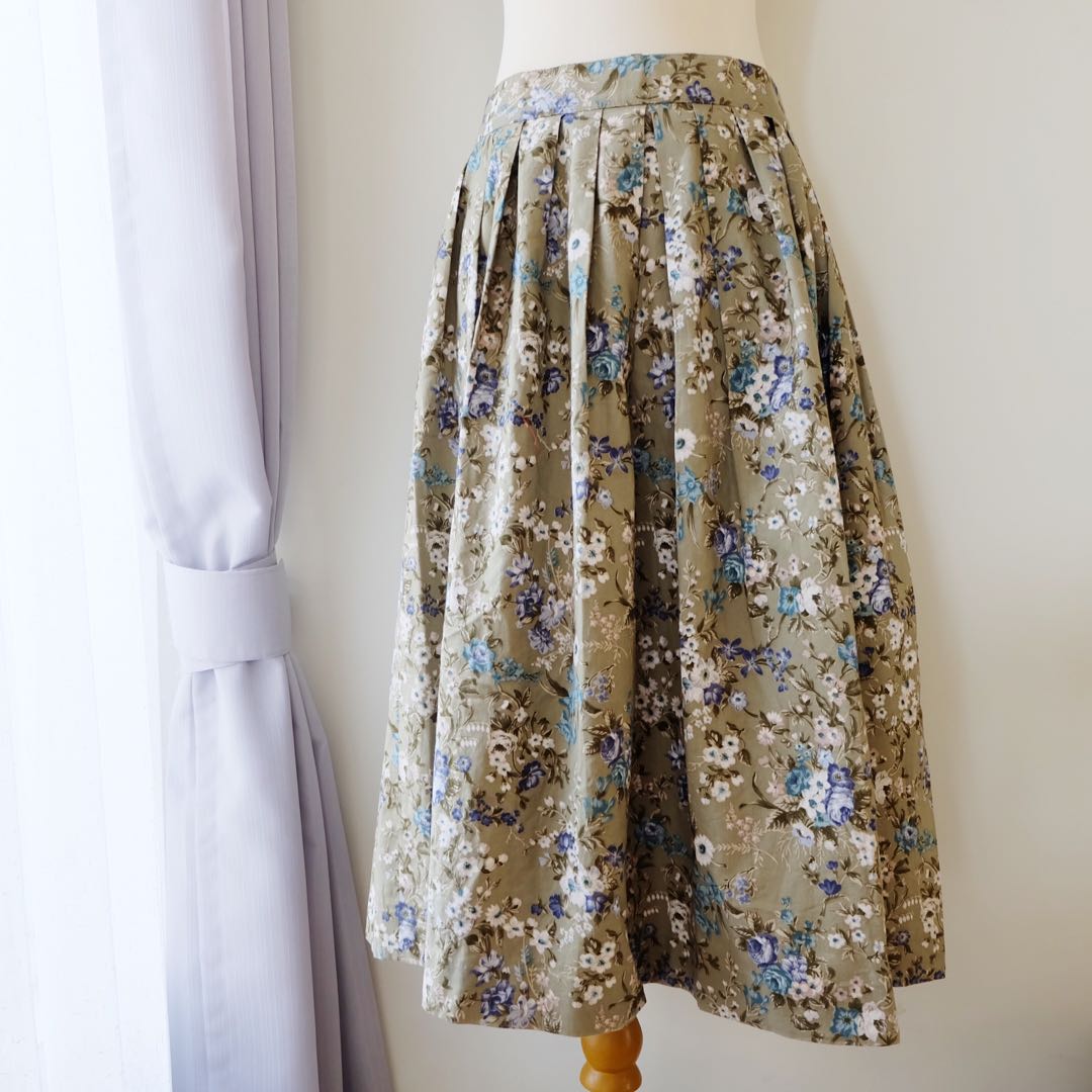 Rok Bunga Vintage Pl43 Fesyen Wanita Pakaian Wanita Di Carousell