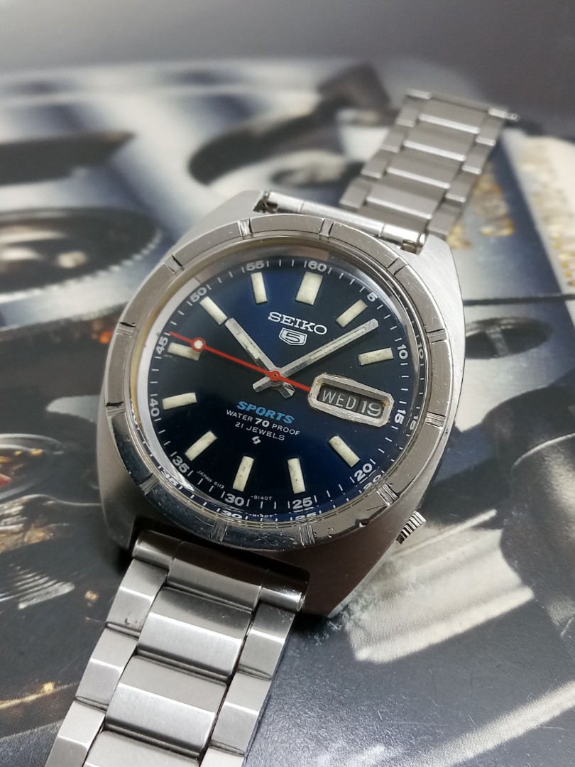 SEIKO 5 SPORTS WATER 70 PROOF AUTOMATIC WATCH 1968's, Luxury, Watches ...