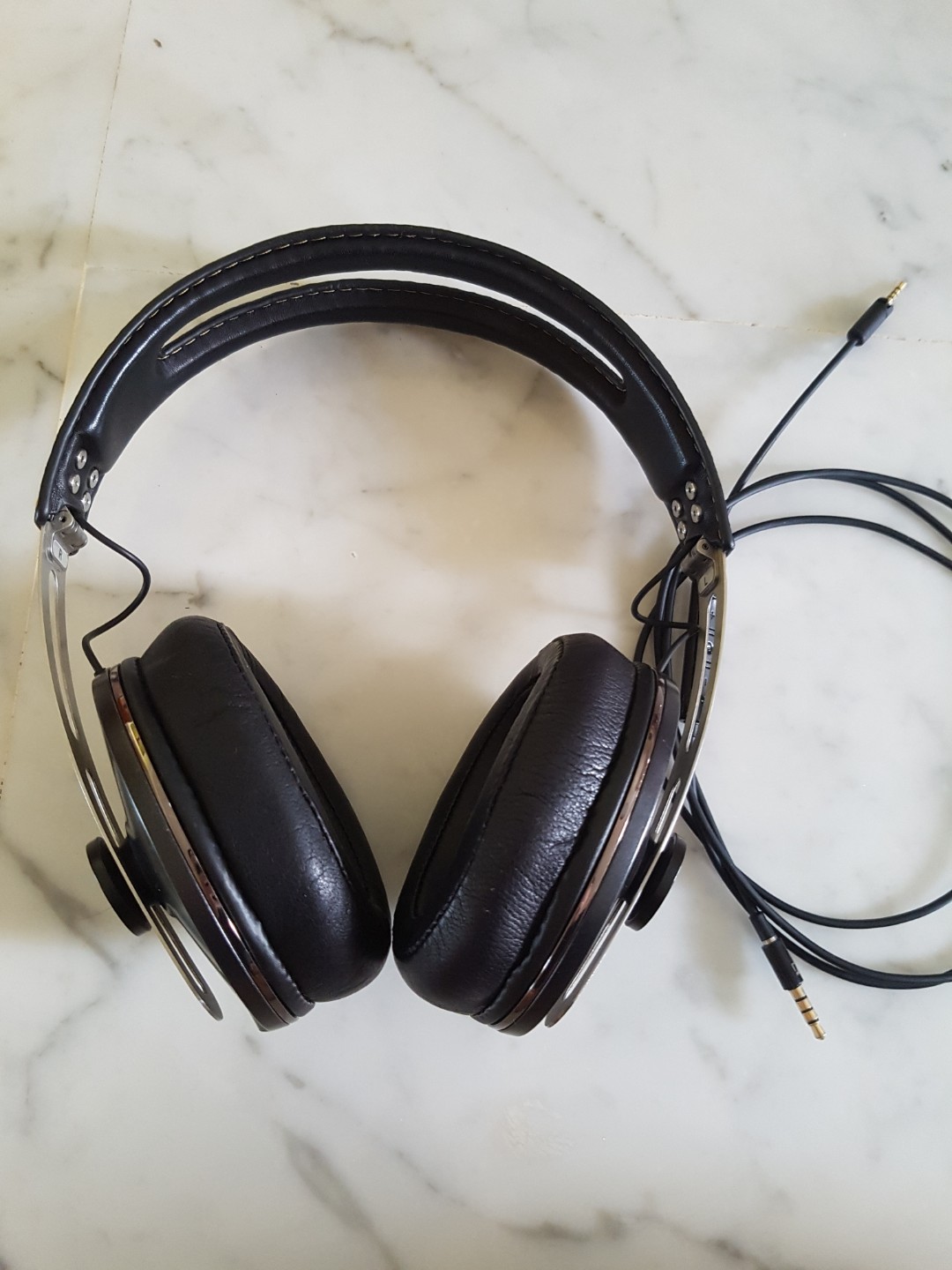 Sennheiser momentum 2.0 wired over ear Audio Headphones Headsets on Carousell