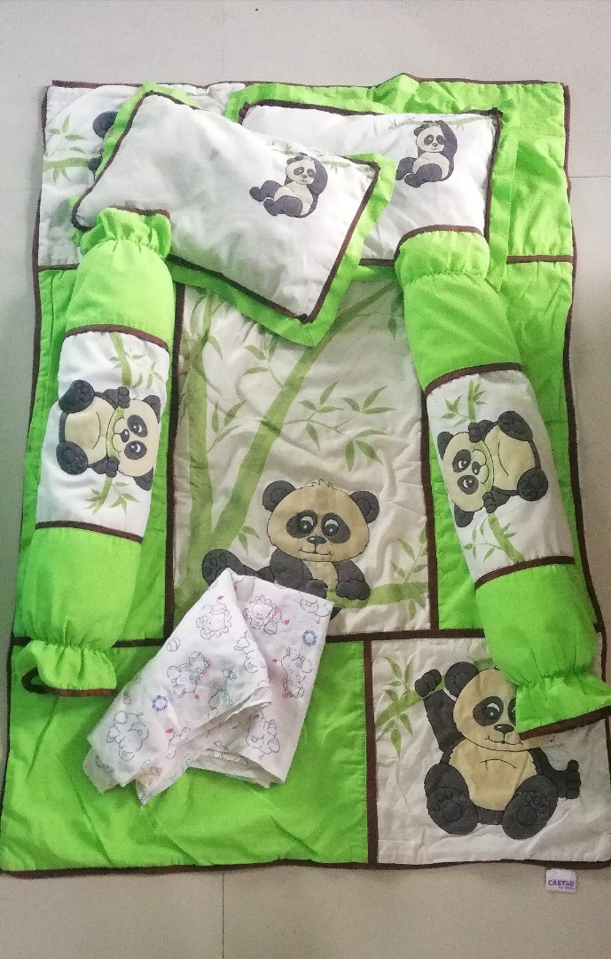baby comforter and pillow set