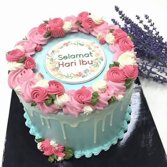 Kek Birthday Untuk Ibu