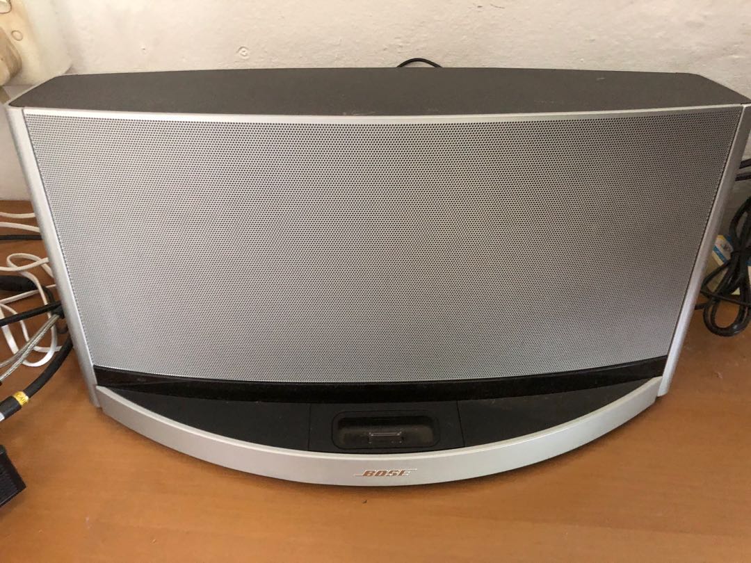 bose sounddock 10 watts
