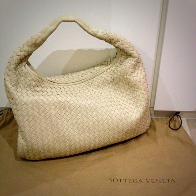 Bottega hobo bag deals
