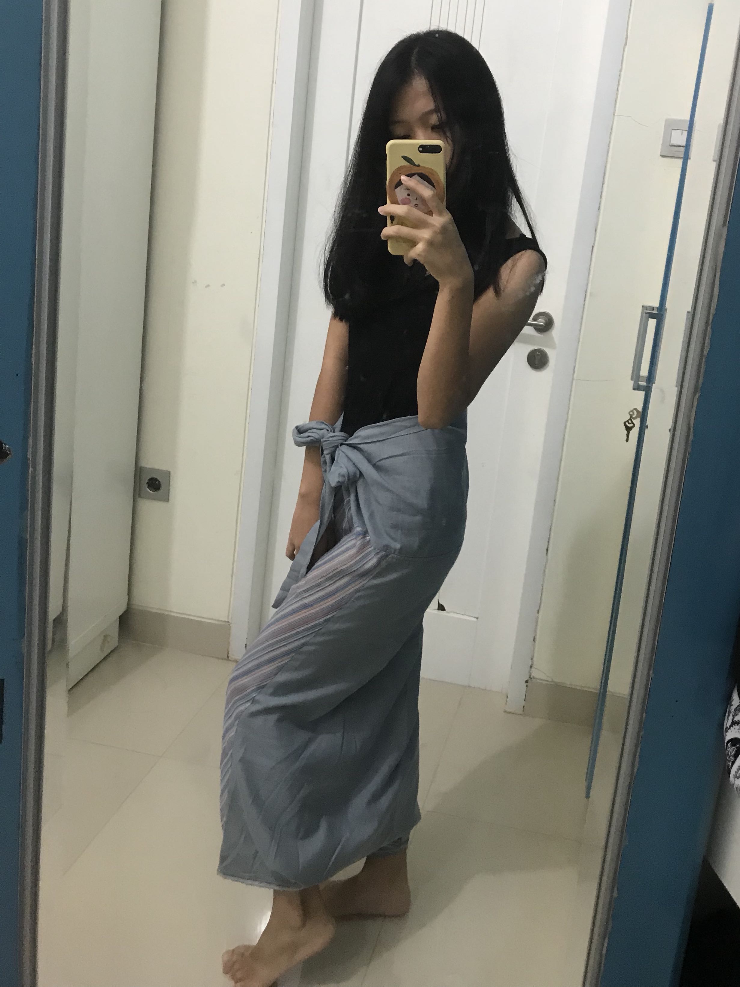 Celana Kain Abu abu Preloved Fesyen Wanita Pakaian Wanita di Carousell celana kain abuabu c25