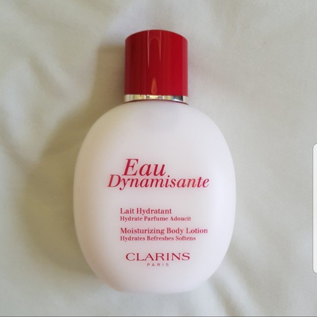 eau dynamisante moisturising body lotion