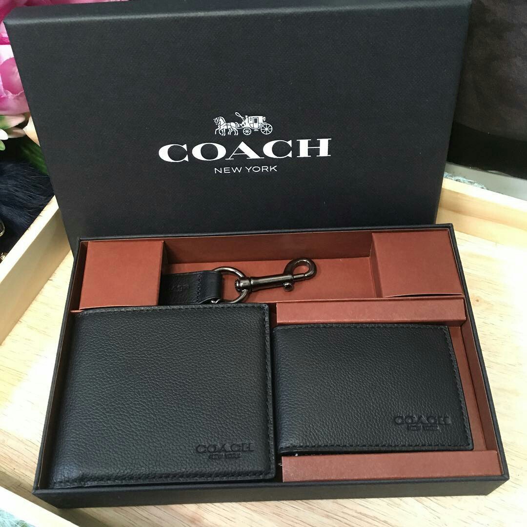 Coach Mens Compact Id Sport Calf Leather Wallet Gift Set, Olshop Fashion,  Olshop Pria Di Carousell