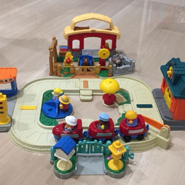 lil therapist playset fisher price