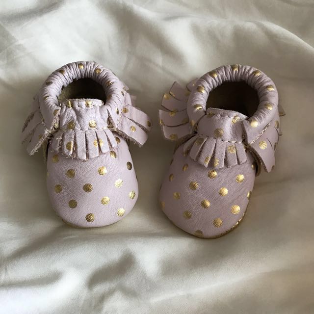 Freshly picked moccasins top sizing