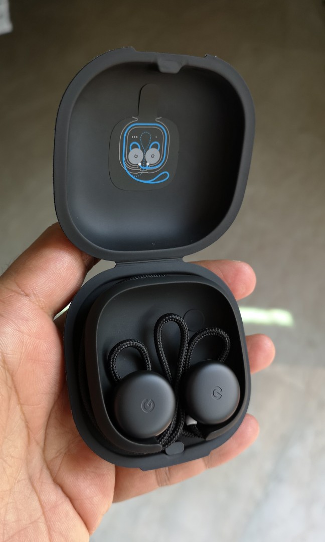 Google Pixel Buds, almost new, in warranty, perfect condition, with box