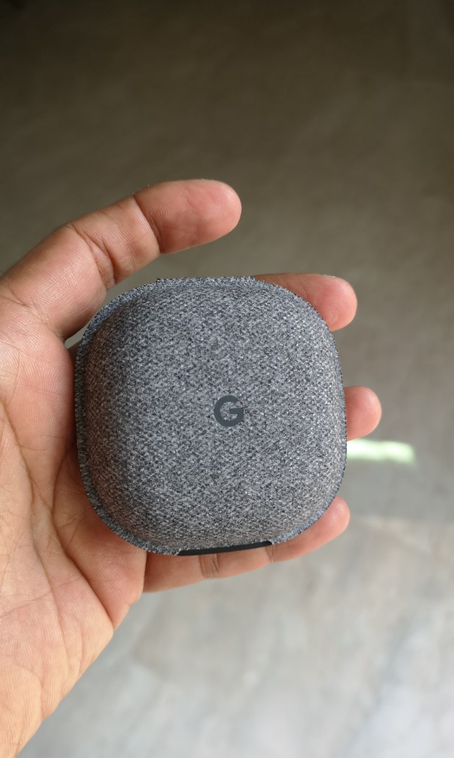 Google Pixel Buds, almost new, in warranty, perfect condition, with box