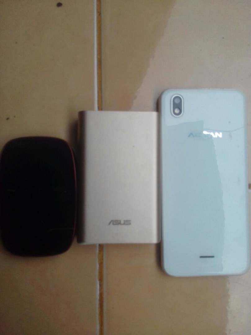 Handpone Advam S51e Powerbank Asus 10050 Mah Wifi Telepon Seluler Tablet Aksesoris Tablet Handphone Di Carousell