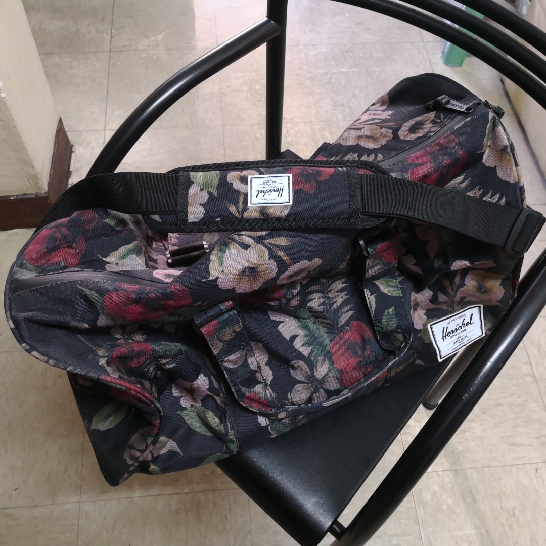 Herschel hawaiian camo hotsell