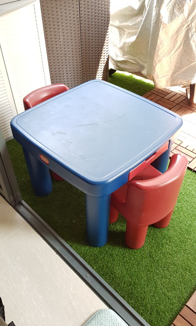 little tikes large table and chairs