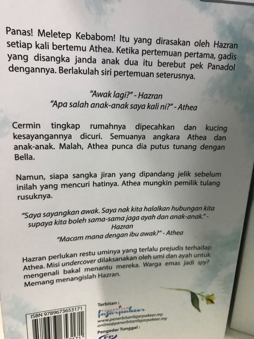 Malay Novel Tak Ada Cinta Sepertimu Books Stationery Fiction On Carousell