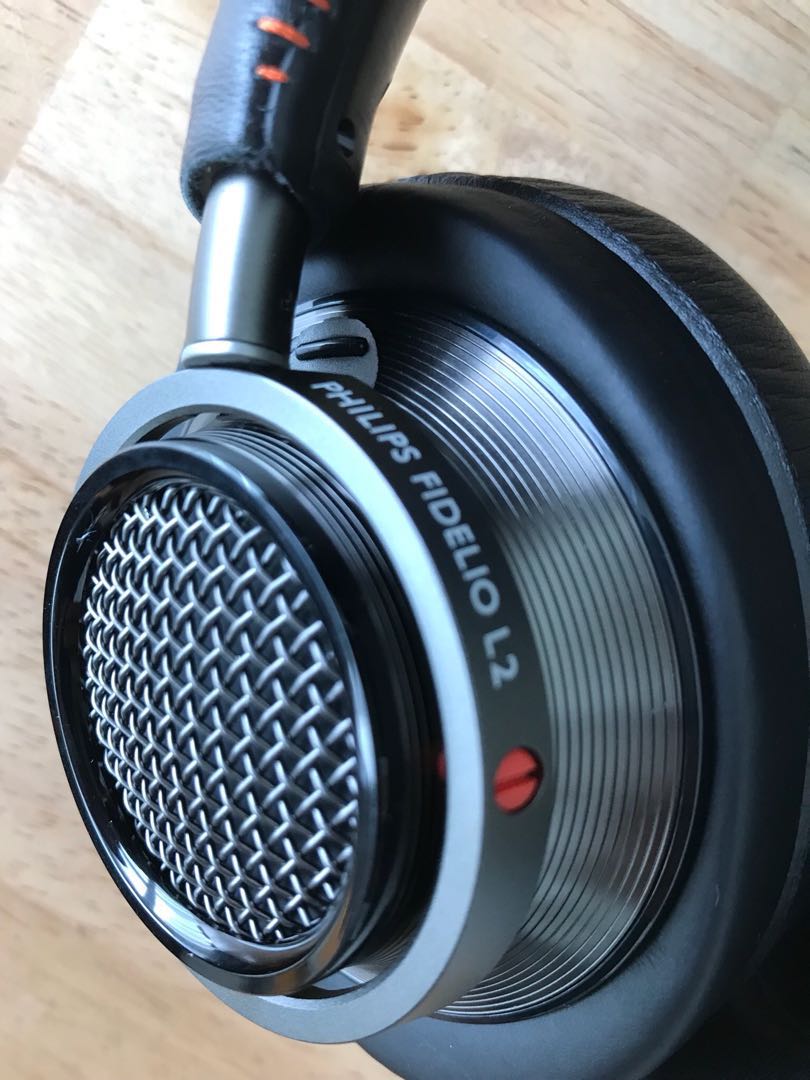 Philips Fidelio L2 headphones, Audio, Headphones \u0026 Headsets on Carousell