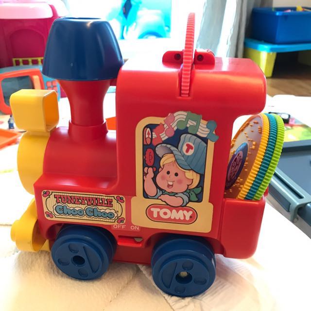 tomy choo choo