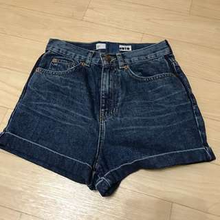 Topshop 高腰短褲