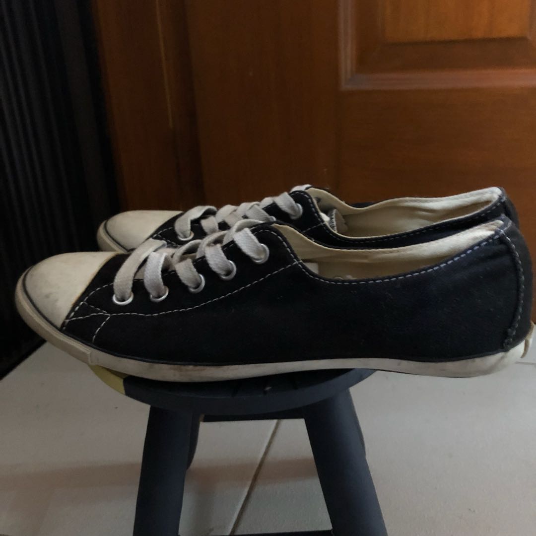 AUTHENTIC CONVERSE SLIM SOLE (US Fashion, Footwear, Sneakers Carousell