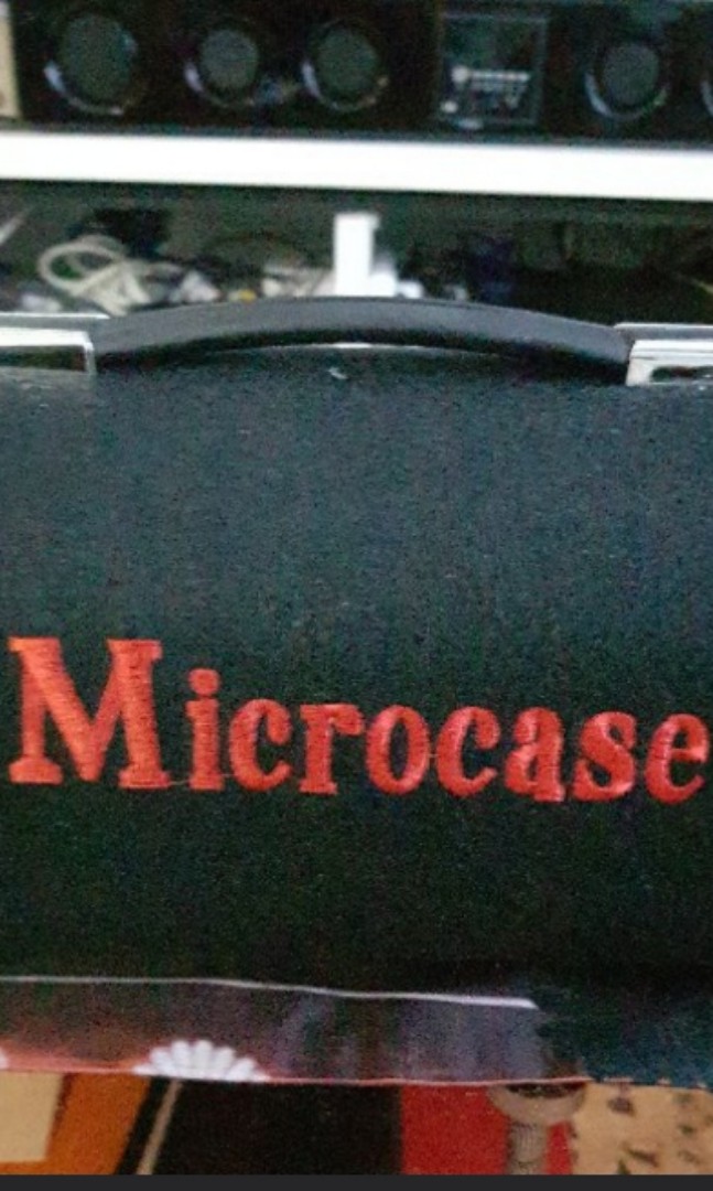 Bluetooth speaker (Microcase) (Category: Soundbars, Speakers & Amplifiers) located in Singapore. Submitted by perfectionzxc (Listing ID 168292001, Image 1). Description: Traveling karaoke system. Features: Bluetooth speaker Karaoke system FM radio Able to use it in cars too!!.