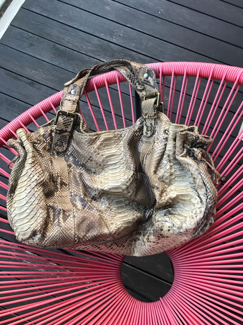 Gerard online darel python