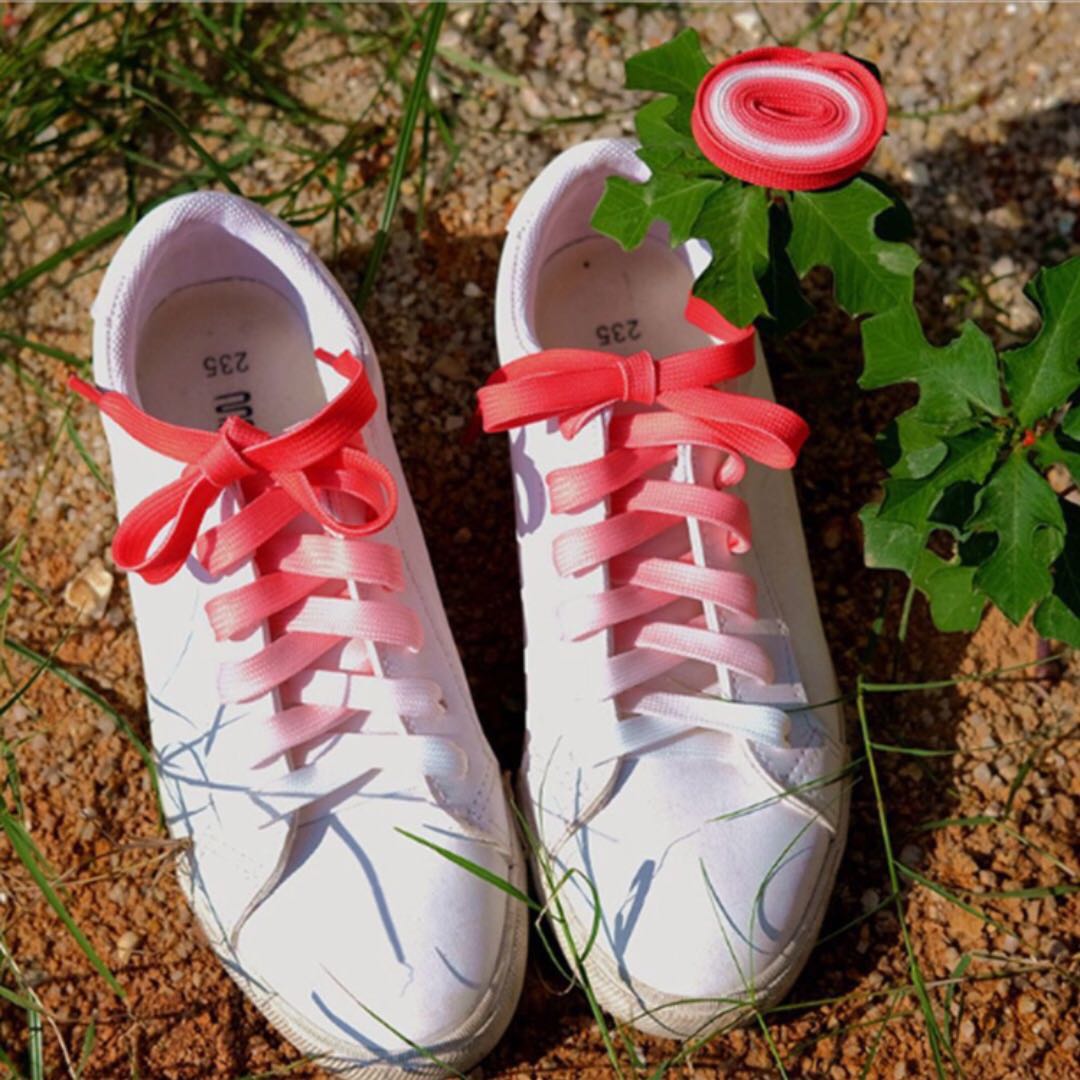 Red and yellow shoelaces store