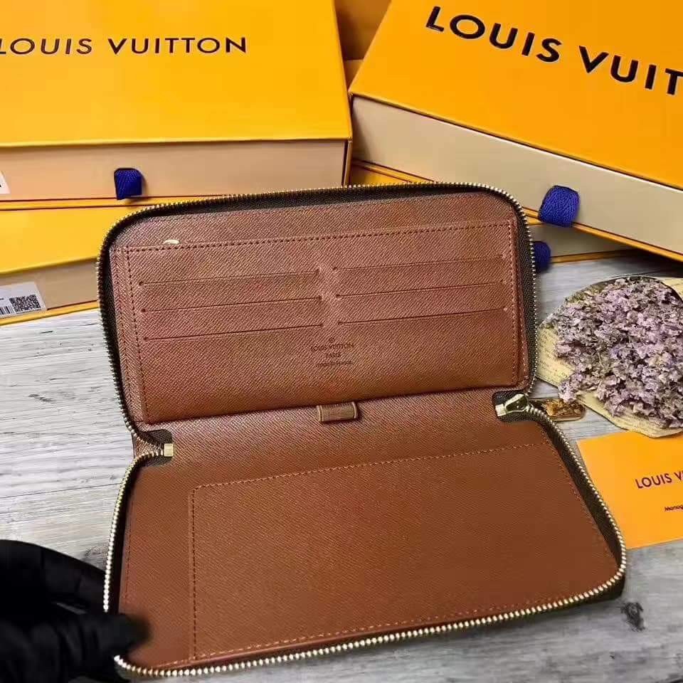 Louis Vuitton European Checkbook And Card Holder – Pursekelly – high  quality designer Replica bags online Shop!