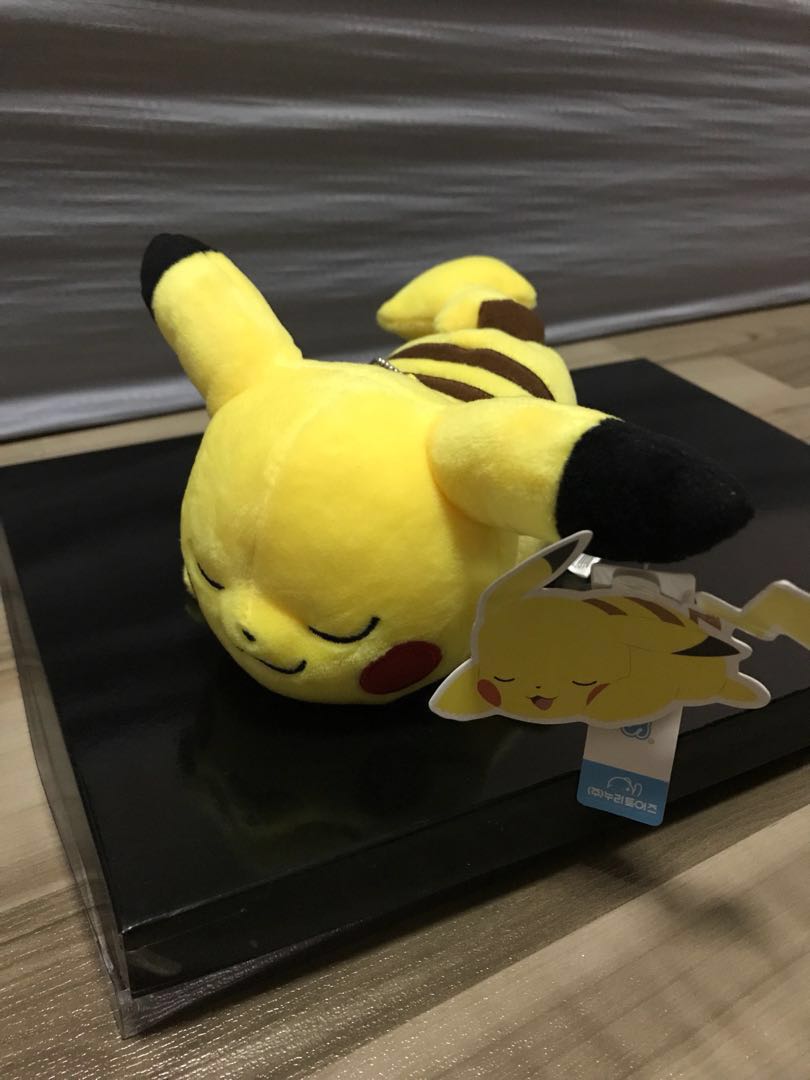 sleeping pikachu pokémon 45cm plush