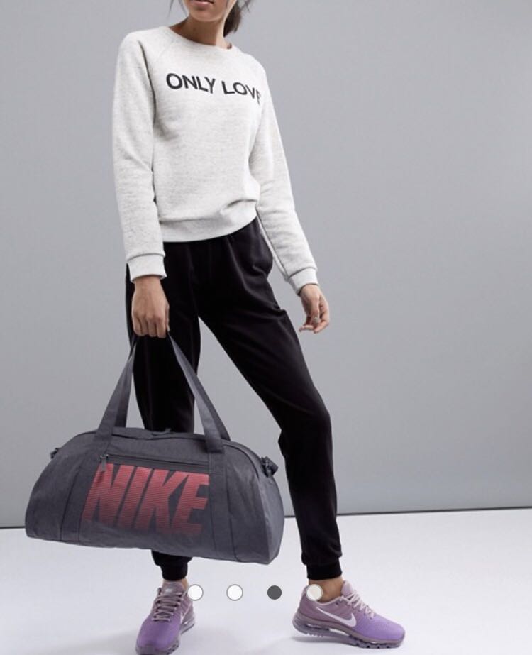 Nike Gym Club Training Duffel Bag In Grey, Women's Fashion, Bags