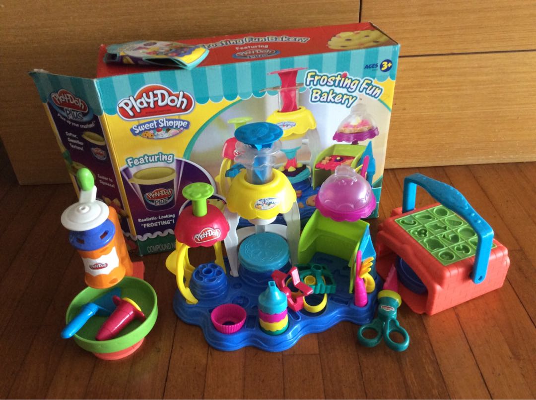 play doh frosting fun bakery