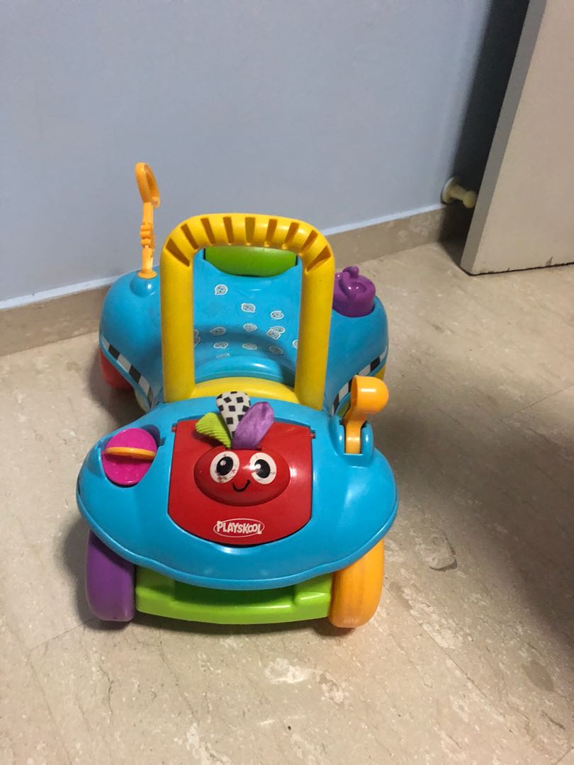 Playskool Walker (Category: Infant Playtime) located in Singapore. Submitted by ksteo_77 (Listing ID 168340938, Image 2). Description: Brand New PlaySkool Walker.