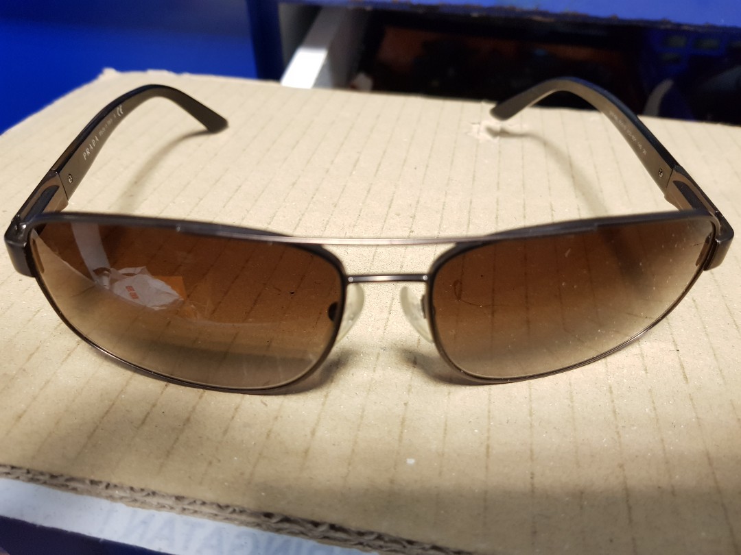 Prada sunglass, Men's Fashion, Watches & Accessories, Sunglasses