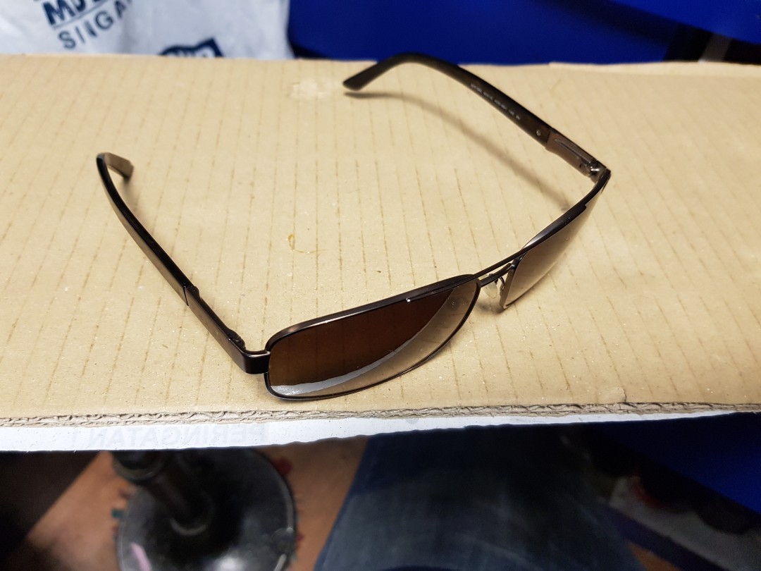 Prada sunglass, Men's Fashion, Watches & Accessories, Sunglasses