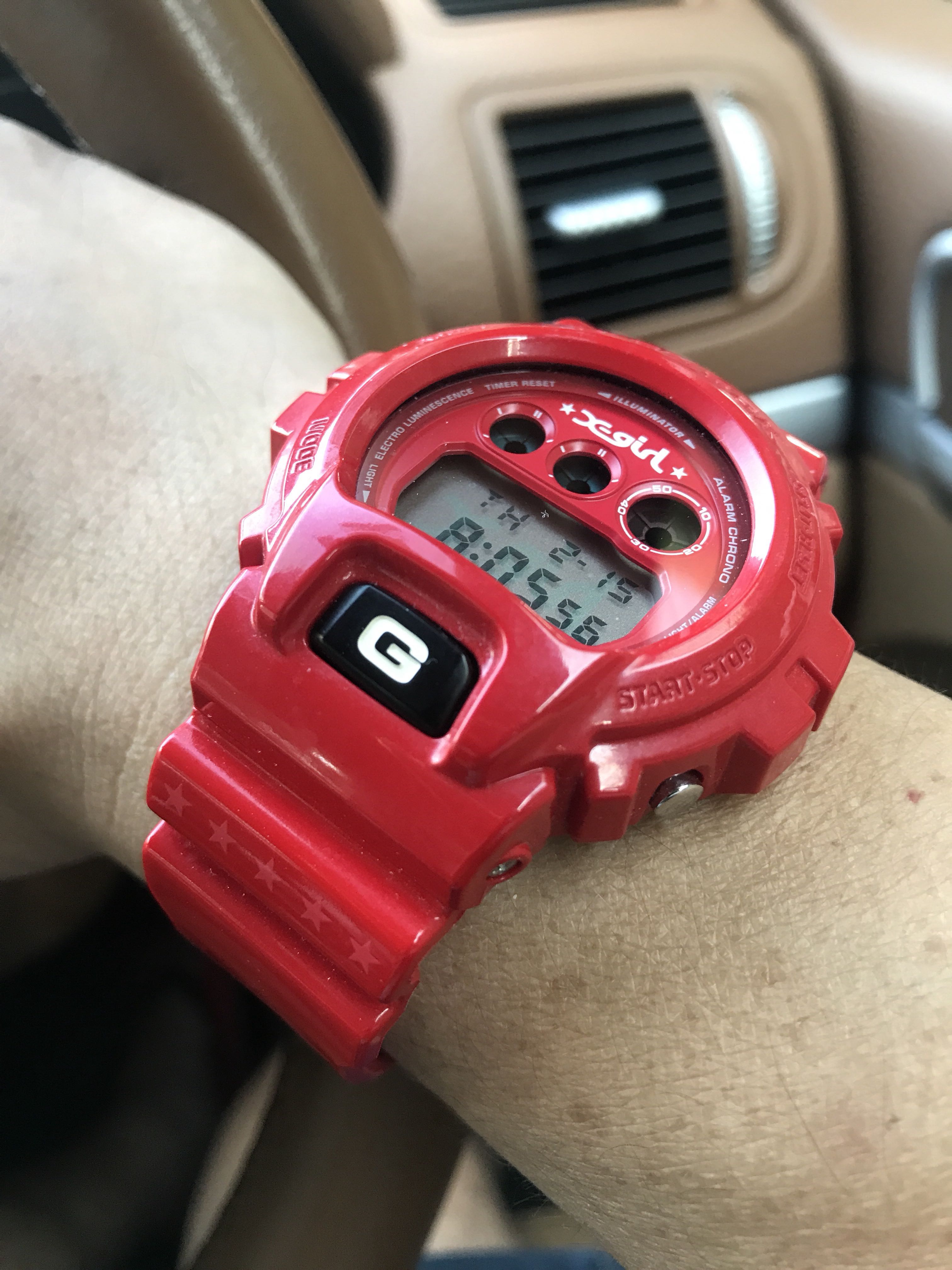 🔥🔥🔥Rare and Authentic X Girl G-Shock DW6900