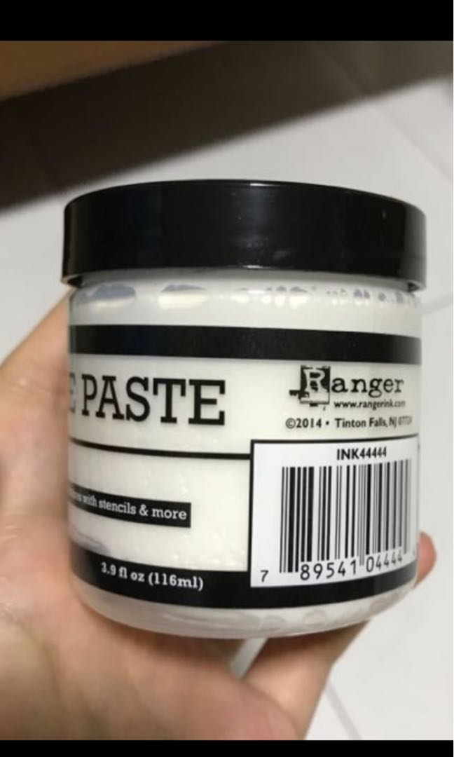Texture paste (Category: Craft Supplies & Tools) located in Singapore. Submitted by shootingstarss (Listing ID 168207561, Image 2). Description: .