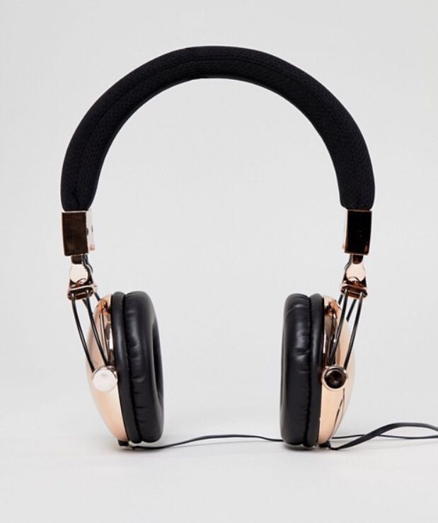 Typo Tune Out Headphones Rose Gold Electronics Audio On Carousell
