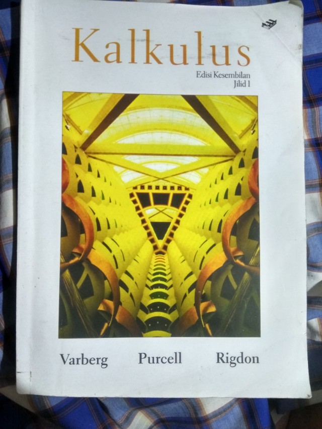 Varberg Purcell Rigdon Kalkulus Edisi Kesembilan Jilid 1 Buku Alat Tulis Buku Pelajaran Di Carousell