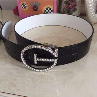 Guess Belt