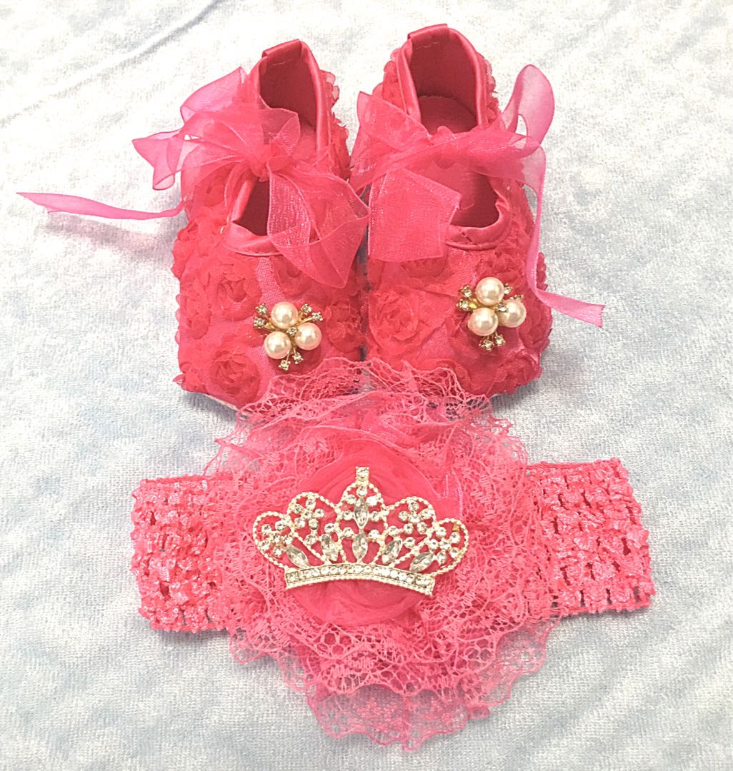 Baby shoes and headband for 7-9 months 