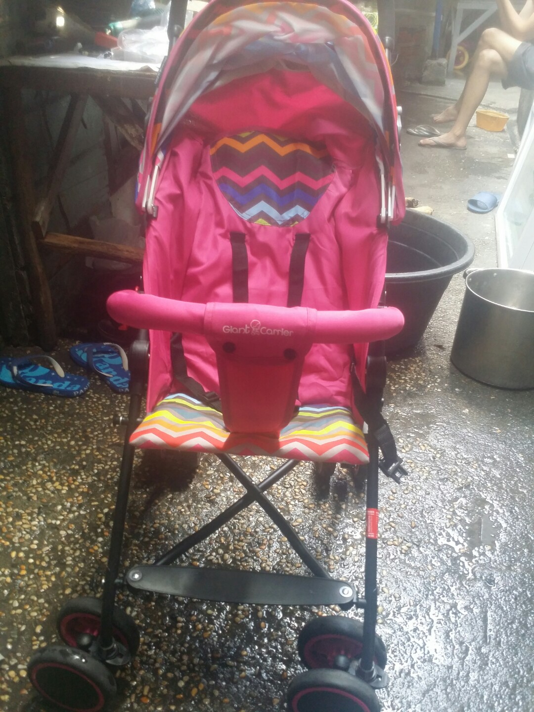 giant carrier stroller pink