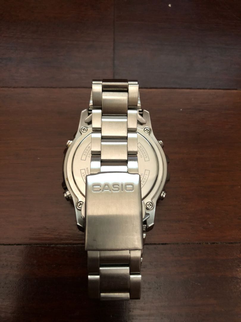 CASIO AMW705D1A HUNTING GEAR SERIES, MOON PHASE, THERMOMETER, WORLD