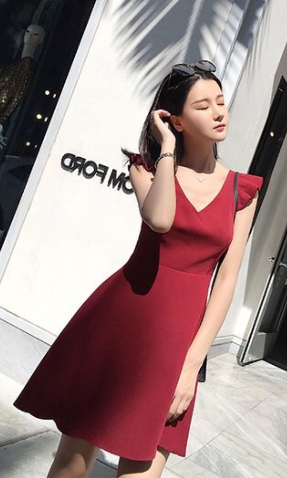 Chic red dress Clearance